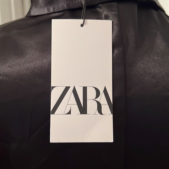 ZARA NWT blk satin button down collar blouse with wide cuff - Picture 7 of 7